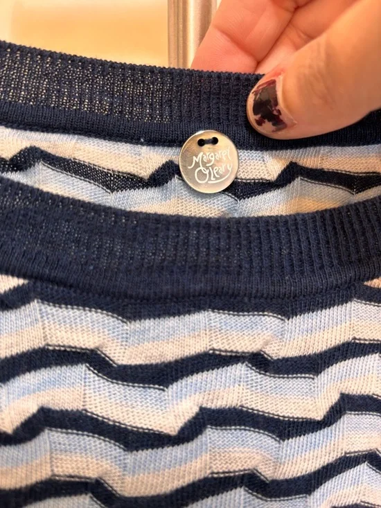 Margaret O'Leary Navy Grey 3D Sweater
Boutique Size Medium Quiet Luxury Artsy - Picture 4 of 9